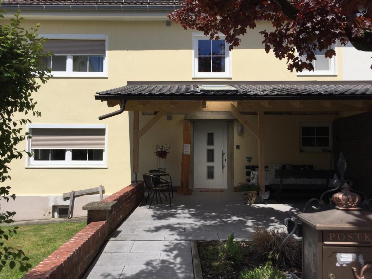 Apartmentvermietung Ingrid Bolkart - Voehlino 2 Illertissen Eksteriør billede