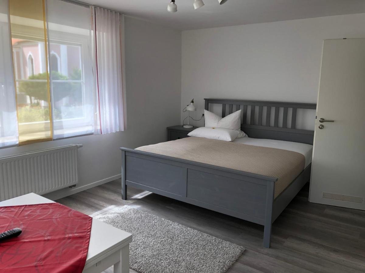 Apartmentvermietung Ingrid Bolkart - Voehlino 2 Illertissen Eksteriør billede